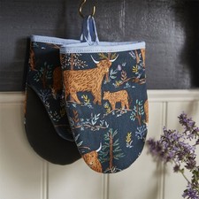 Microwave Mitts - Pair Ulster Weavers Connie the Cow 100% Cotton Navy