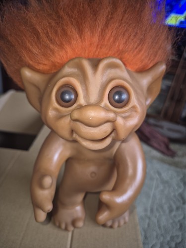 Vintage 1977 thomas - 1977, troll