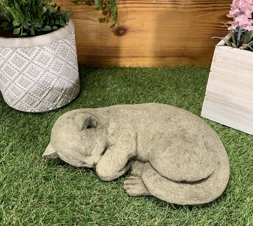 Stone garden lying sleeping - garden,