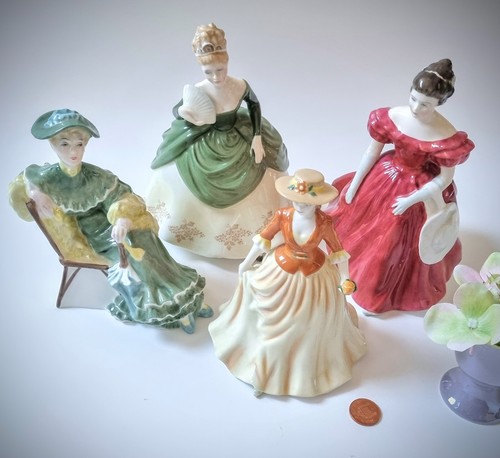 Royal doulton bone china - royal,