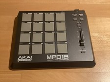 MPD18 Compact Pad Controller Akai Professional