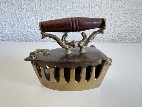 Vintage brass coal scuttle ash - brass,