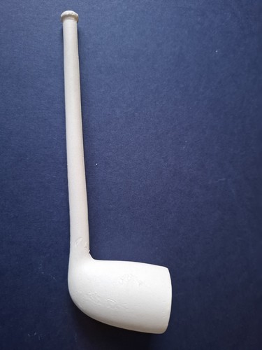 Antique clay pipe - antique, pipe.