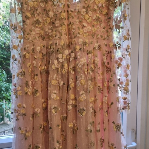 Needle thread dress - &,
