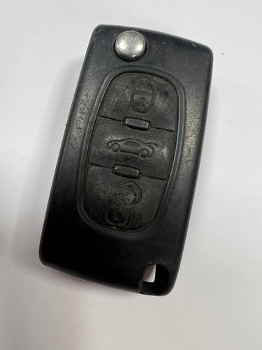 Genuine peugeot button - peugeot,