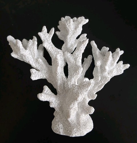 Large artificial coral - large,