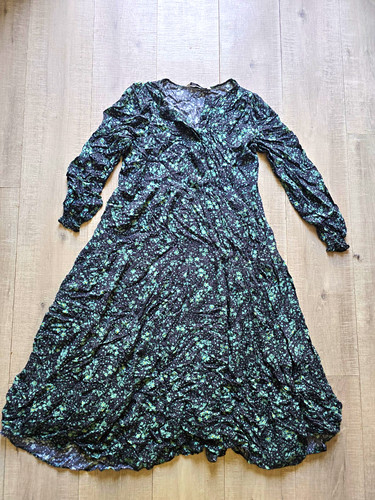 Zara black green floral midi - floral,