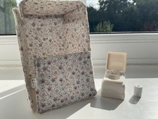 Sylvanian Families Toilet Tent
