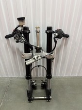 2018 11-25 Suzuki GSXR 600 750 FRONT FORKS TUBES LEGS TREES HANDLEBARS DAMPER