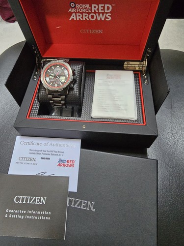 Citizen red arrows - arrows, skyhawk