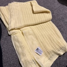 Boots yellow Vintage Pram Cot