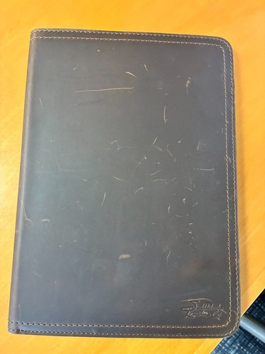 Saddleback medium portfolio - medium,