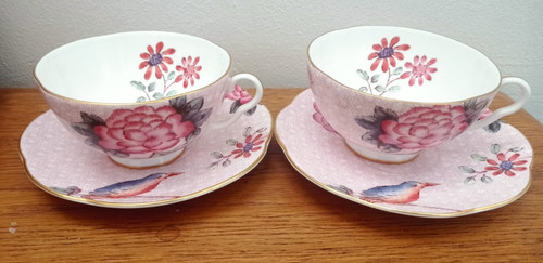 Pair pink wedgwood cuckoo - wedgwood,