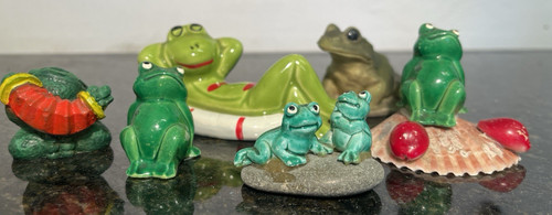 Frog figurines castagna taiwan - figurines,