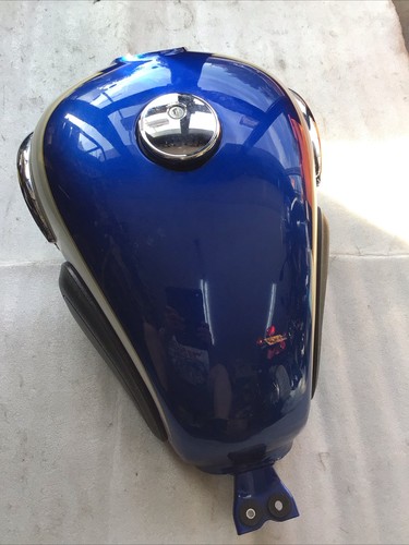 Kawasaki w650 fuel - w650, petrol