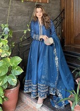 Slik maxi in Blue by Laal