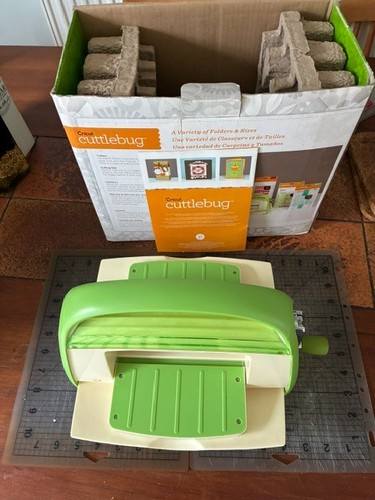 Cricut cuttlebug die cutting - cuttlebug,