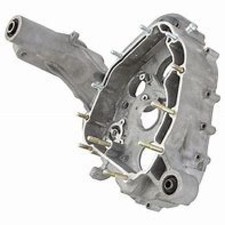 Genuine LML 200 4T Geared Clutch Side Engine Casing 009866