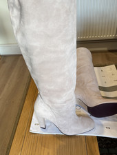 RRP -798E-STUART WEITZMAN