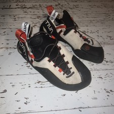 La Sportiva Genius Climbing