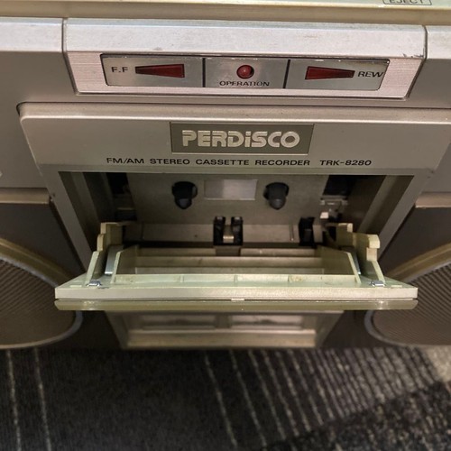 Vintage hitachi trk 8280 radio - hitachi,