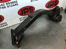 Right hand mower cylinder lift