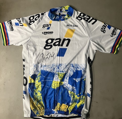 Greg lemond hand signed retro - hand,