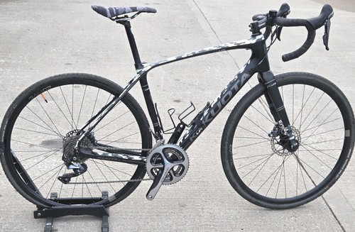Large carbon disc - large, gravel