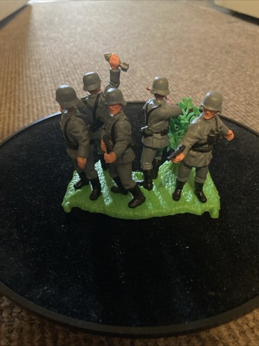 Vintage timpo german soldiers - vintage,