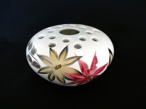 Vintage radford pottery posy - e,
