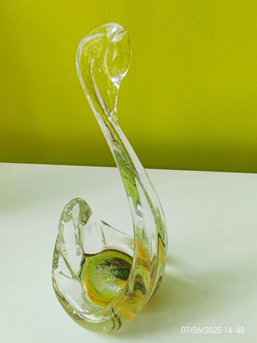 Glass swan - glass,