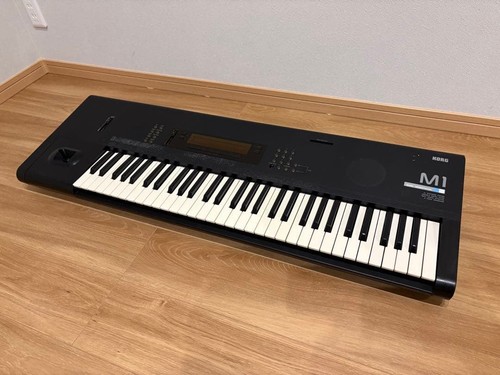 Korg synthesizer keyboard - synthesizer,
