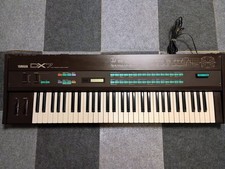 Yamaha DX7 Vintage Synthesizer 61-Key Working Confirmed