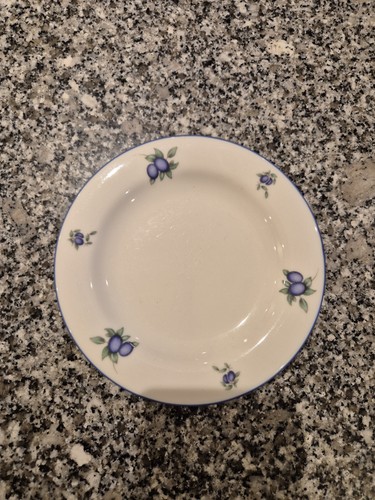 Royal doulton blueberry - doulton,