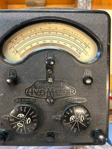 Vintage universal avometer - universal,
