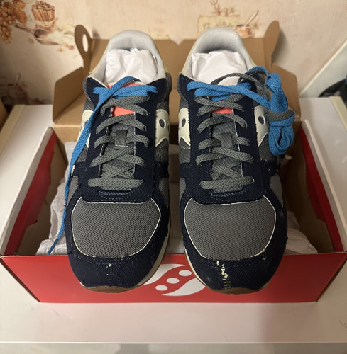 New saucony shadow - new, original