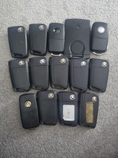 JOB LOT OF 14 USED CAR KEYS IN