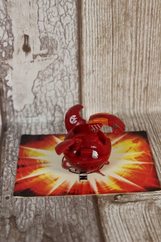 Bakugan hyper dragonoid pyrus - hyper,