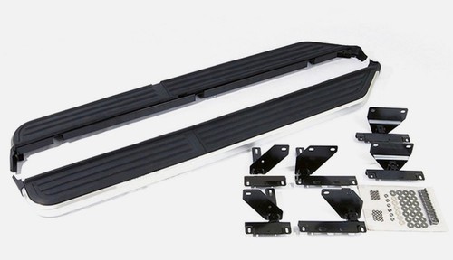 Side steps for land - for,