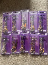 Fortnite 3D Metal Weapon Toy Keyring Keychain x10- NEW Game Collectable Axe Gun