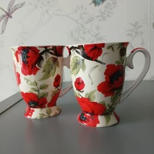 Leonardo Collection Mugs x 2 Poppies Fine China Footed