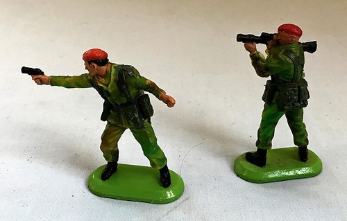 Vintage 1978 britains - x, red
