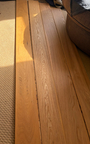 Light brown oak - oak, engineered