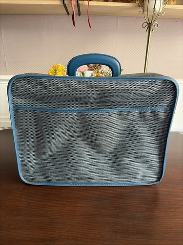 Vintage soft blue travel bag - blue,