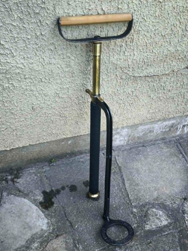 Stirrup water pump wwii king - stirrup,