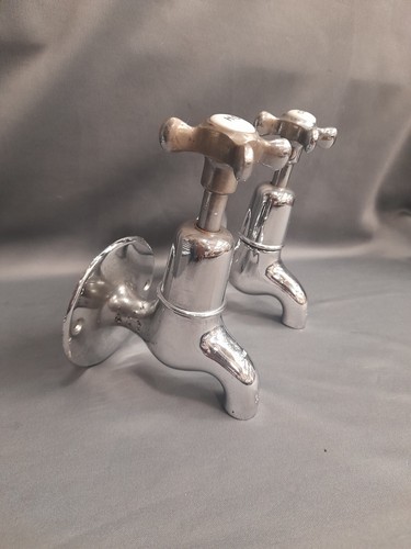 Chrome wall mounted - chrome,