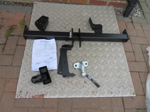 Tow bar toyota rav july - bar,