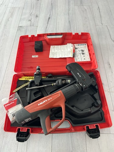 Hilti dx5 nail gun - with, mx72