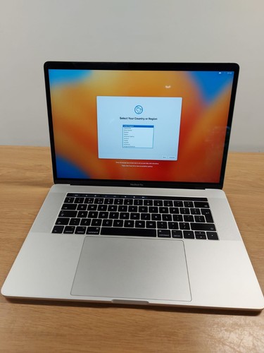 Apple macbook pro 15in - pro, (2017)