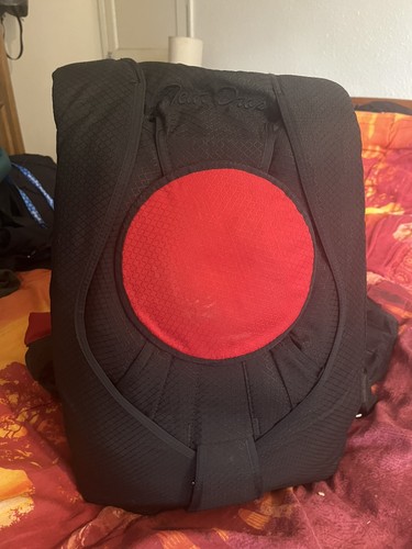 Complete skydiving rig very - complete,
